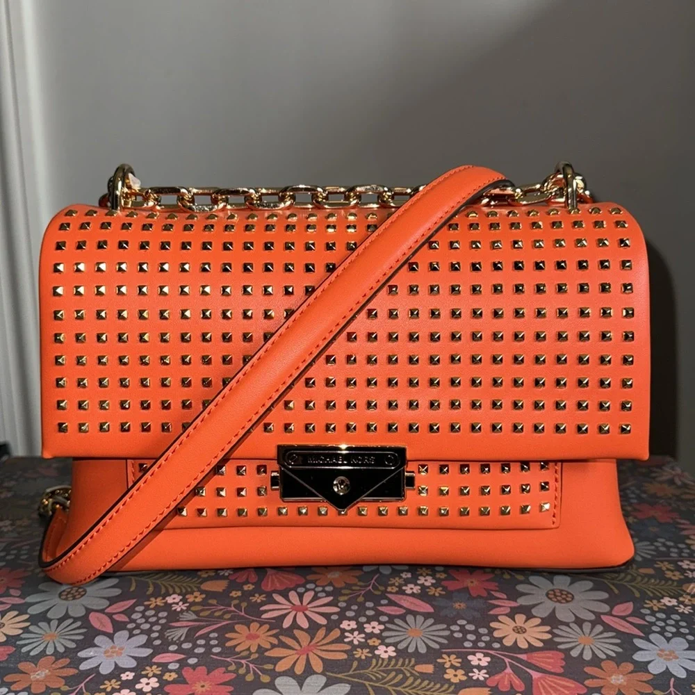 🔥NWT Michael Kors studded shoulder bags